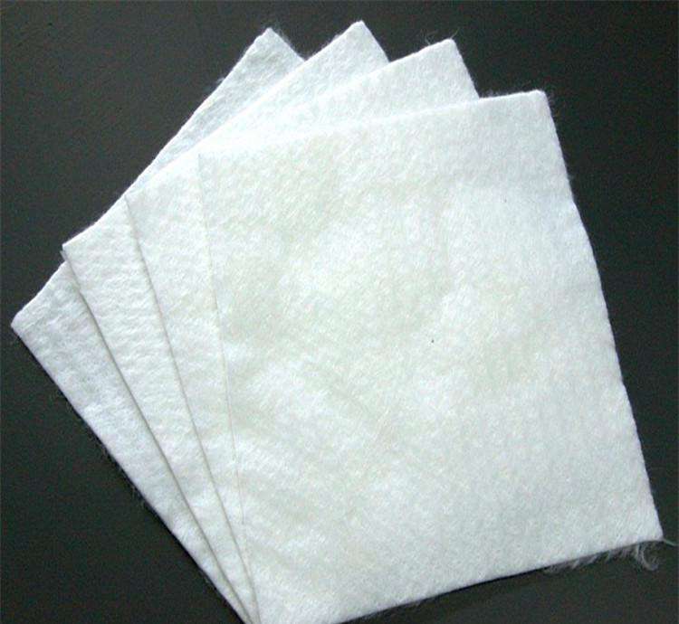 织造土工布的主要特点是什么？