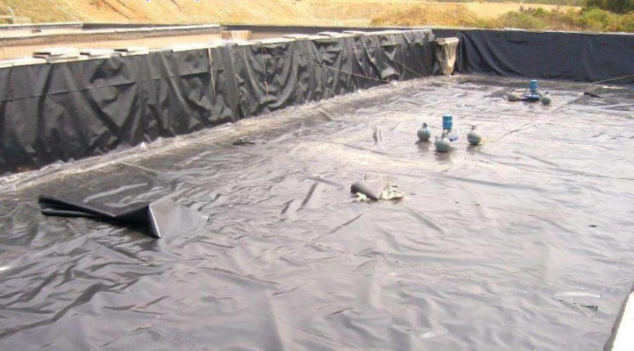 蒸发塘防渗系统组成部分具体有哪些？